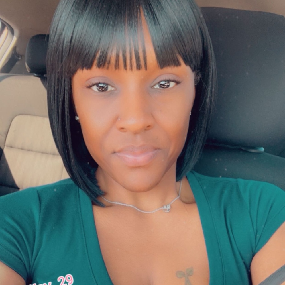 Meet your Posher, Teeunya